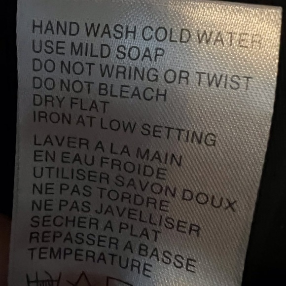 Designer women’s top - Picture 6 of 7